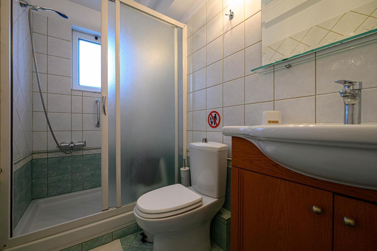 Marine Luxury * Kalamata